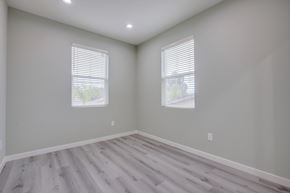 Santa Ana apartment for rent - 1113-1115 N Bewley St