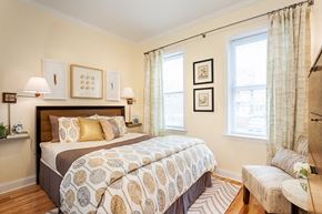 Cambridge apartment for rent - Charles Chauncy - Nice and Bright in the Master Bedroom