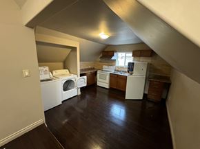 Winnipeg house for rent - 412 Elgin Avenue