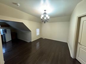 Winnipeg house for rent - 412 Elgin Avenue