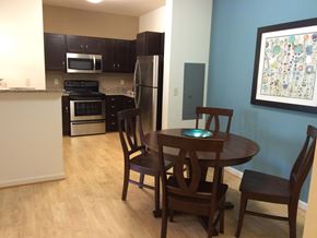 Waynesboro apartment for rent - A kitchen with a table and chairs.