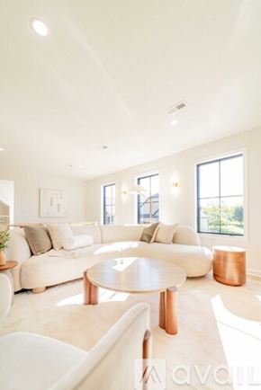 Columbiana townhouse for rent - A detailed architectural floor plan for a building, showing the layout of rooms and spaces.