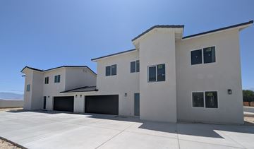 Desert Hot Springs apartment for rent - A modern house with a large garage.