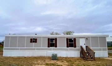 Littlefield house for rent - 222 West 2nd Street