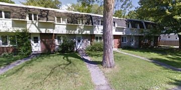 Ottawa house for rent - 2943 Ahearn Avenue