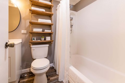 Floor plan for 1 bed, 1 bath