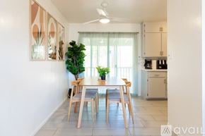 Joshua Tree house for rent - A dining room with a table and chairs.
