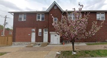 St. Louis house for rent - 4552 Pennsylvania Ave 2N