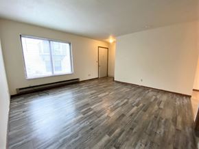 La Crosse townhouse for rent - Townhome | 4 BR | 2 Bath | Living Area | Three Sixty Real Estate