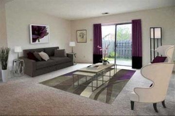 Toledo apartment for rent - a living room with a couch and a table