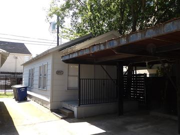 Dallas house for rent - 4234.5 Travis
