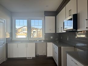 Chestermere house for rent - 248 Kinniburgh Blvd #34
