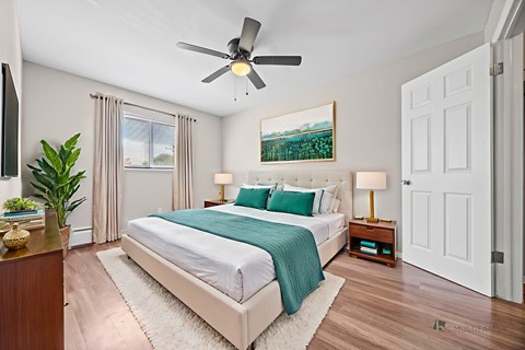 Floor plan for 2 beds, 1 bath, 875 sqft