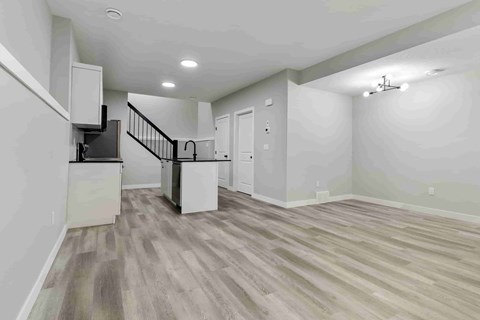 Floor plan for 2 beds, 1 bath, 942 sqft