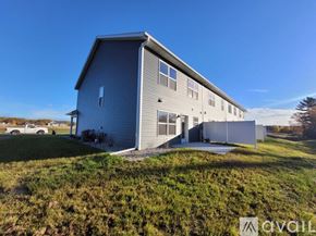 Marshfield house for rent - Source URL: https://prod-avail.s3.amazonaws.com/public_images/41508426/listing/20251020_085145.jpg