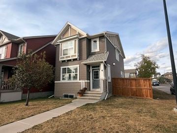 Calgary house for rent - 4 Evansborough Common Northwest