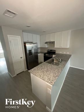 New Braunfels house for rent - 2404 Lake Hills New Braunfels, TX 78130
