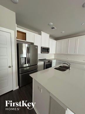 305 N Centro Circle, Shenandoah, TX, 77385 photo 5
