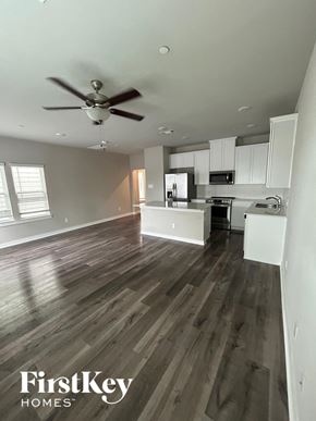 Shenandoah house for rent - 373 N Centro Circle Shenandoah, TX 77385