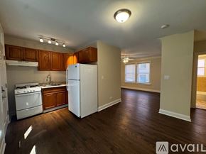 Chicago apartment for rent - Source URL: https://prod-avail.s3.amazonaws.com/public_images/41740523/listing/4.jpg