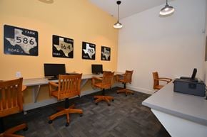 Haslet apartment for rent - Avondale Farms