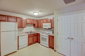 Greeneville apartment for rent - Kitchen