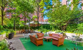 New York apartment for rent - Courtyard