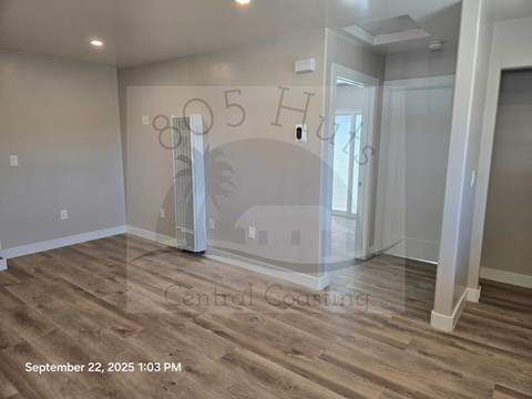 Floor plan for 2 beds, 1 bath, 638 sqft