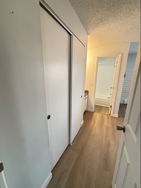 Floor plan for 1 bed, 1 bath