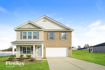 Lexington house for rent - A house with a garage is for sale by FirstKey Homes.