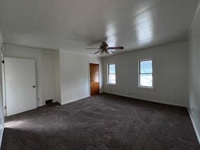 Irwin house for rent - 617 Bridge Street