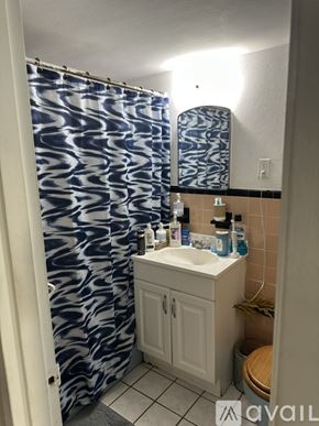 Miami Beach condo for rent - Source URL: https://prod-avail.s3.amazonaws.com/public_images/41512072/listing/IMG_8207.jpeg