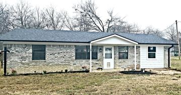 Calera house for rent - 302 South 4th Street