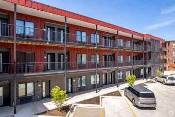 Detroit apartment for rent - The Alexandrine