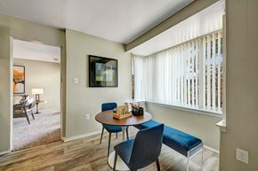 Silver Spring apartment for rent - A dining room with a table and chairs.