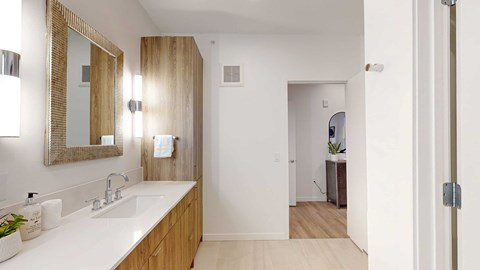 Floor plan for 2 beds, 2.5 baths, 2131 sqft
