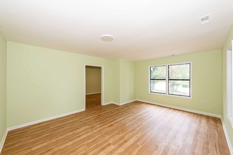 Floor plan for 3 beds, 2 baths, 1100 sqft