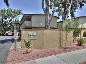 Palo Alto apartment for rent - A building with a sign