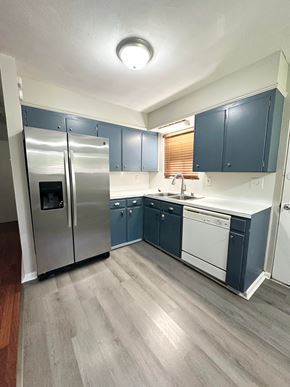 Lafayette house for rent - 439 Normandy Rd.