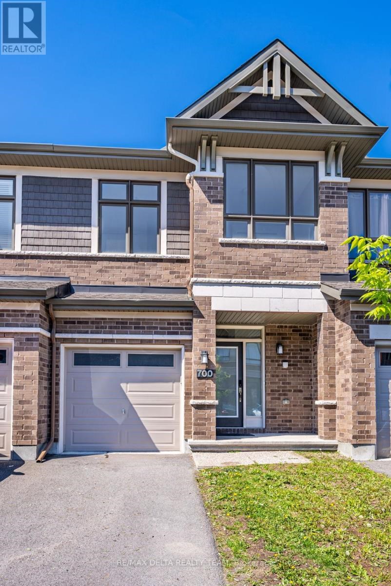 700 House For Rent