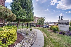 Washington apartment for rent - Highview Apartments near Columbia Heights and U Street Washington DC