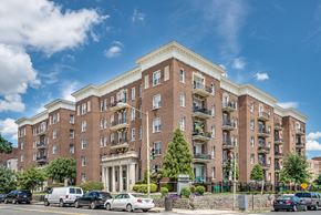 Washington apartment for rent - Highview Apartments near Columbia Heights and U Street Washington DC