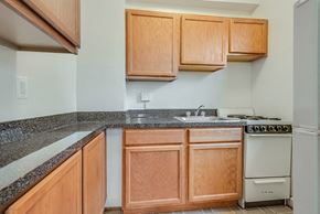 Washington apartment for rent - Kitchen at Chalfonte, Washington, 20009