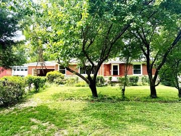 Lyndon house for rent - 708 Grant Avenue