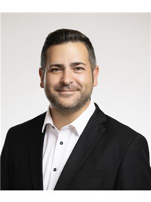 VINCE MASTRONARDI, REMAX PREFERRED REALTY LTD. - 588