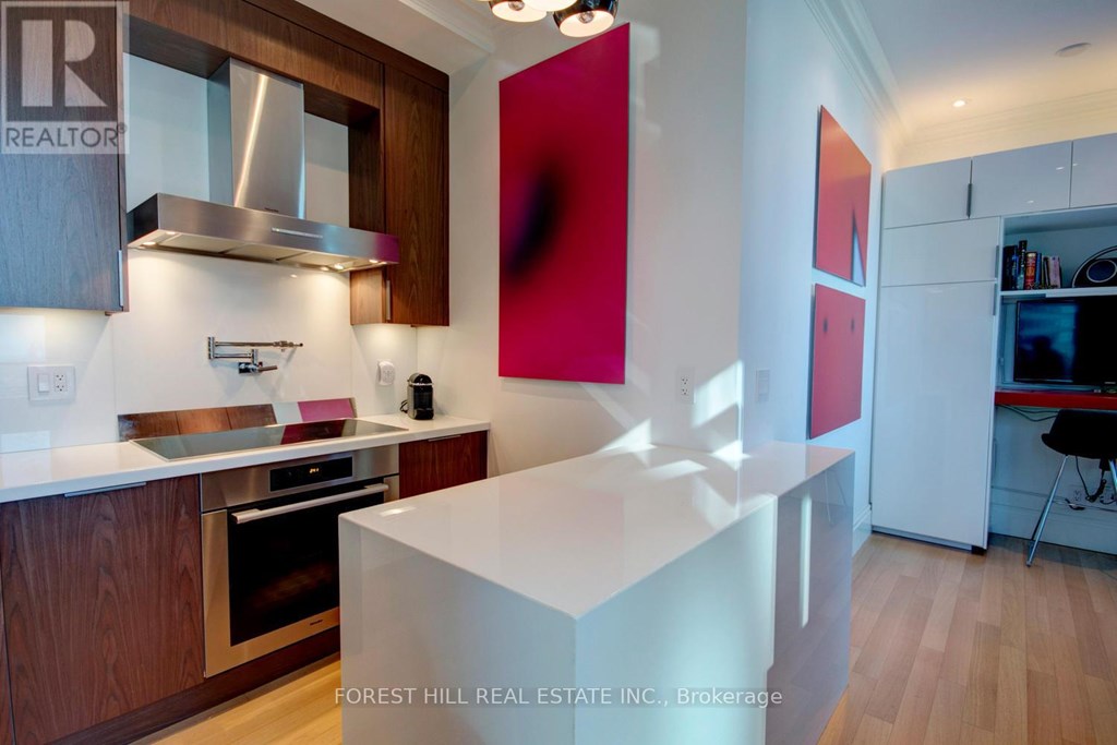 Photo inspiration: Condo Apartments In Financial District Reference: 3904 311 Bay Street 3904 Condo For Rent In Financial