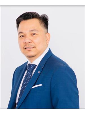 BERBO BUSTAMANTE, RE/MAX METROPOLIS REALTY