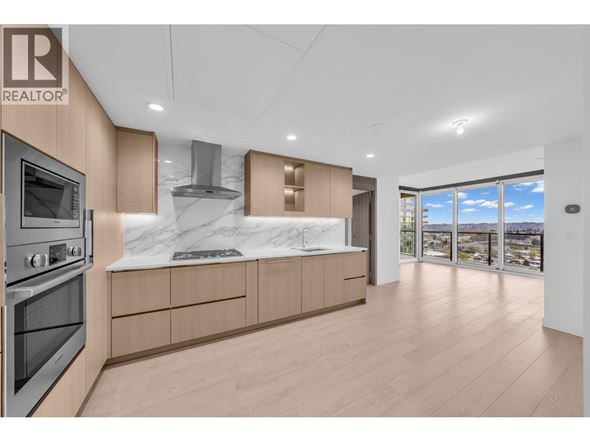 View of 18xx 4890 LOUGHEED HIGHWAY 18xx - apartment for rent in Dawson - Delta ...