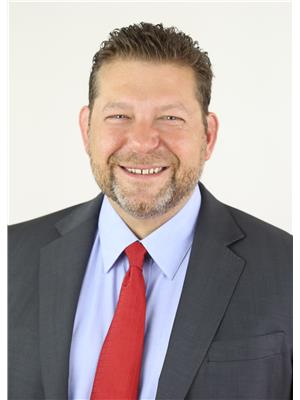 MIKE MILOVICK, Royal LePage Wolle Realty
