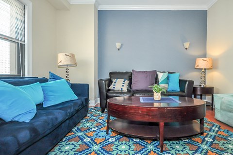 Floor plan for 2 beds, 2 baths